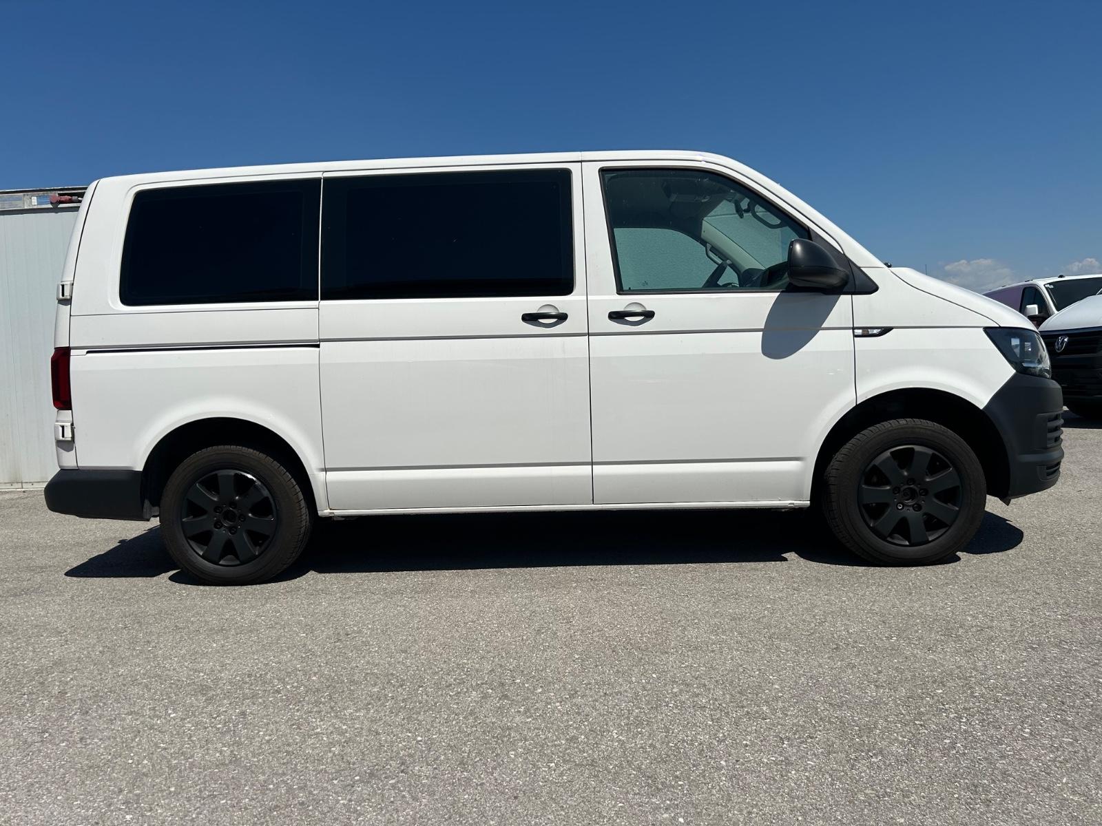 Volkswagen T6 Transporter/ Kombi 4Motion 2.0TDI ,9 Sitze