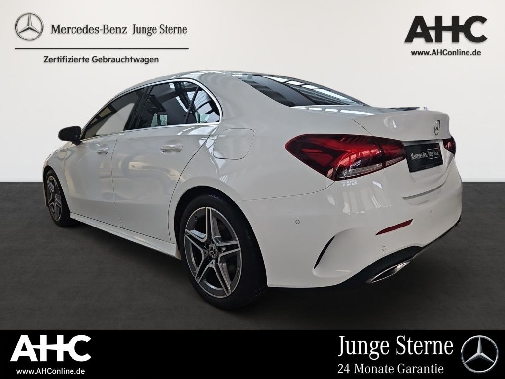 Fahrzeugabbildung Mercedes-Benz A 200 AMG Distronic+ AHK LED SHZ Sport Ambie.