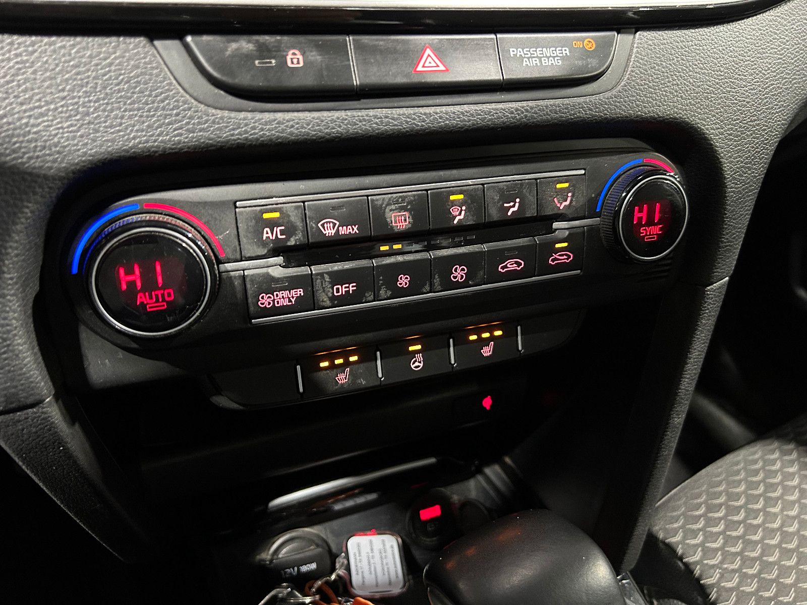Fahrzeugabbildung Kia Ceed Sportswagon/Platinum Edition/DIGITAL-TACHO/