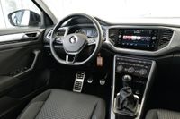 Volkswagen T-Roc 1.0TSI Active LED Navi StHz Kamera el.Heck
