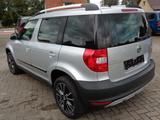Skoda Yeti Ambition Adventure 1 Hand. TÜV & Inspektion - Skoda Yeti mit Benzin-Antrieb: Adventure