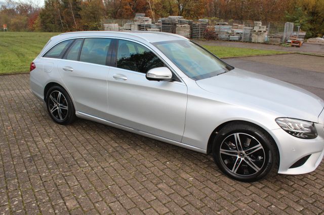 Mercedes-Benz C 200 T d Airmatic,Comand, Automatik,LED