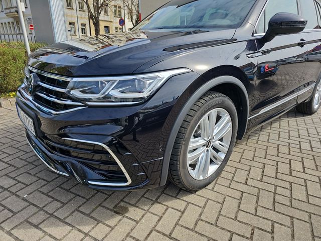 Tiguan R-Line 2,0 TDI 110 kW DSG Neupreis: 64.98