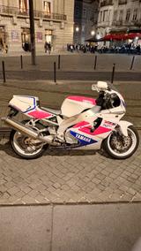 Yamaha Yzf 750 R - YAMAHA YZF 750 R