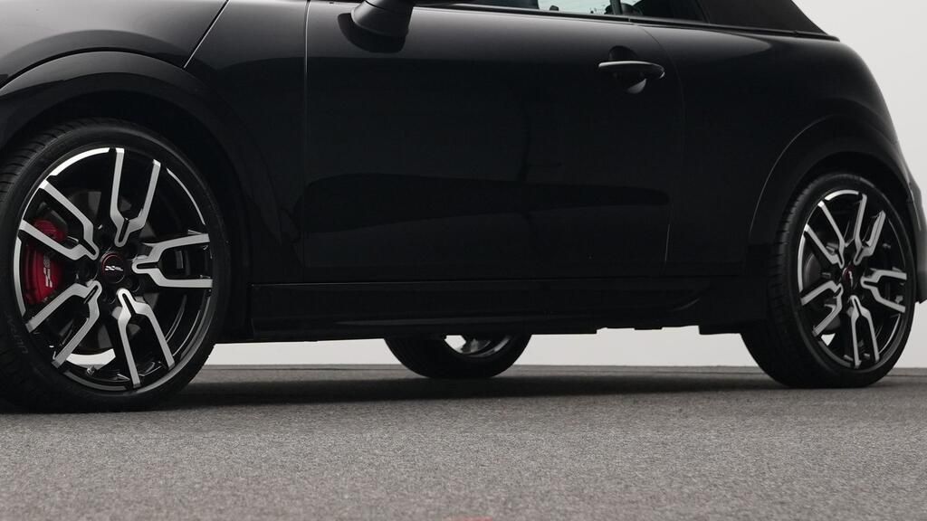 MINI John Cooper Works Cabrio - Bild 23