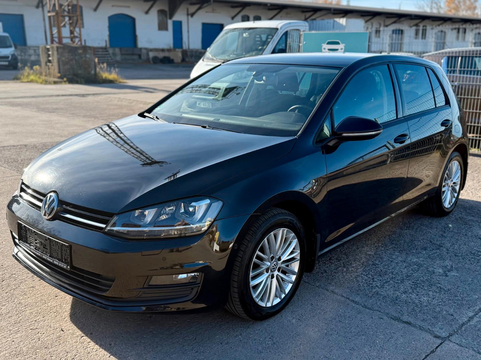 Volkswagen Golf VII Lim. Cup,*Kamera*Automatik NAVI, STANDH