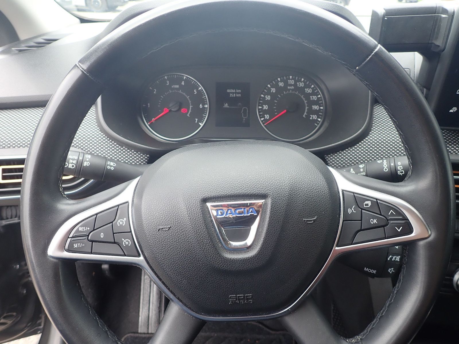 Fahrzeugabbildung Dacia Sandero Stepway Comfort TCe 100 ECO-G