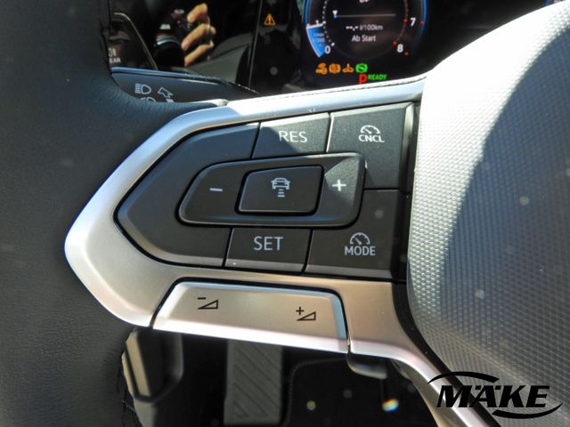 Golf Style 1.5 eTSI DSG AHZV PD RFK HUD ACC HUD