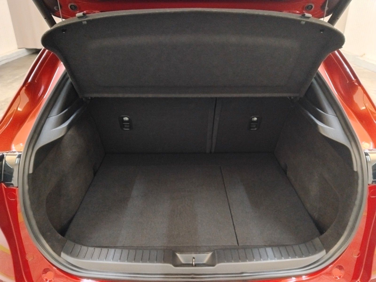 Mazda CX-30 (06/2026, Benzin)
