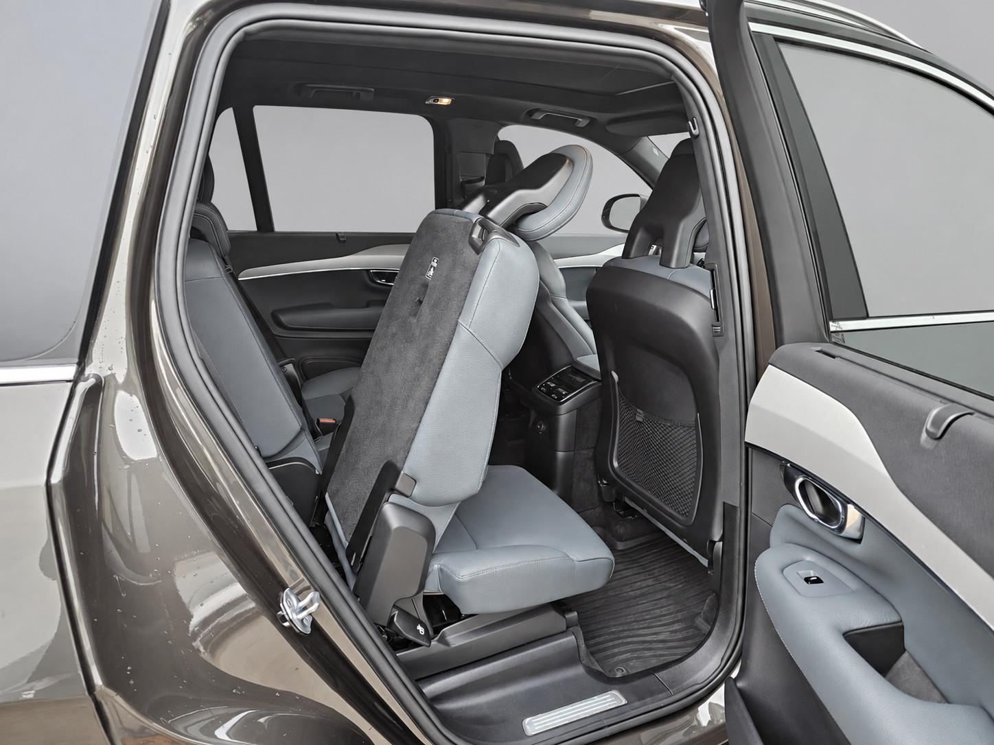 Volvo XC90 Inscription Expression Recharge*AHK*7 Sitze