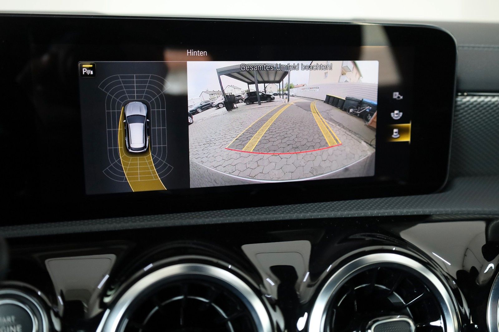 Fahrzeugabbildung Mercedes-Benz CLA 250e SB T.Leder,Navi,LED,Kamera,Park Paket