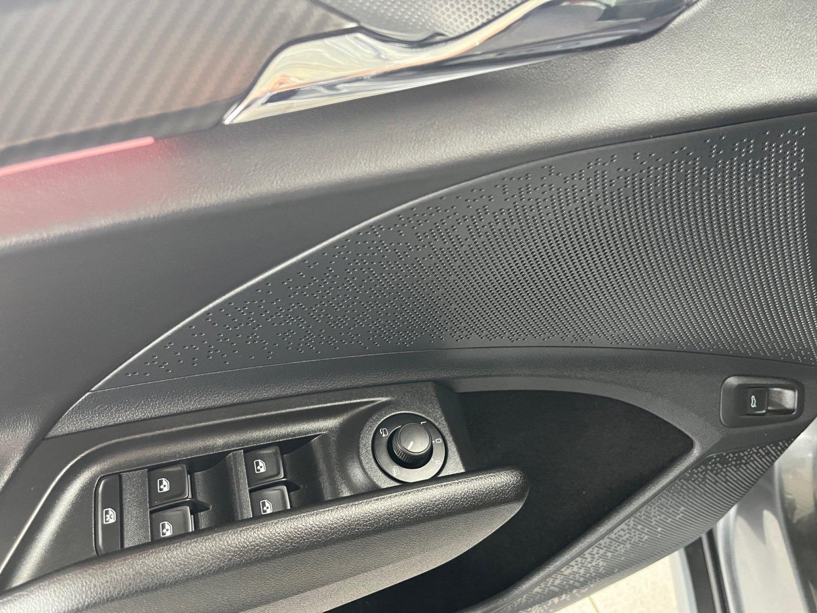 Skoda Enyaq 60 Sportline AHK Schwenkbar+Wärmepumpe