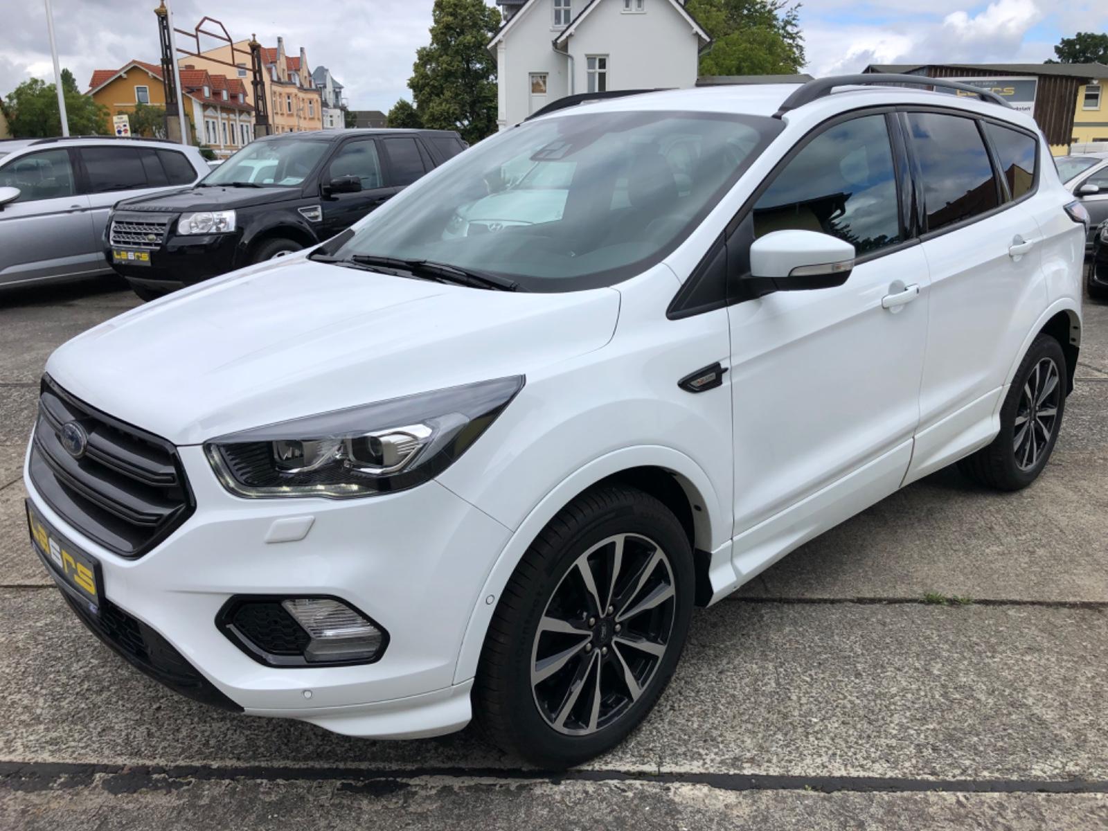 Ford Kuga ST - Line AWD  Leder / Kamera / LED