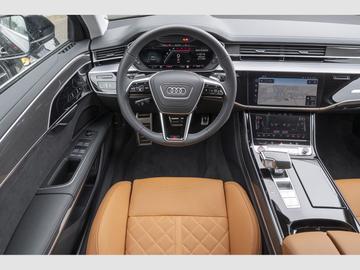 صورة مصغرة 14 لـ 2025 AUDI S8