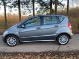 Mercedes-Benz A 150 - Mercedes-Benz A 150 mit Benzin-Antrieb