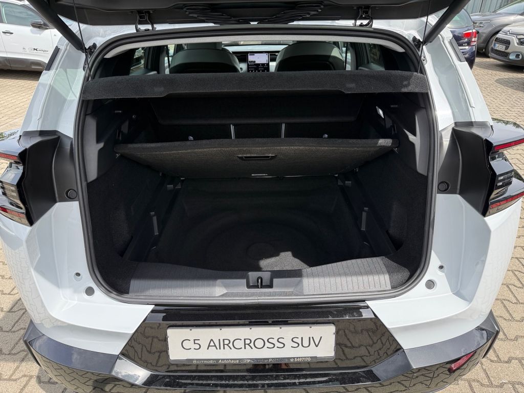 Fahrzeugabbildung Citroën C5 Aircross Hybrid 145 TEAM D mit Winter Paket