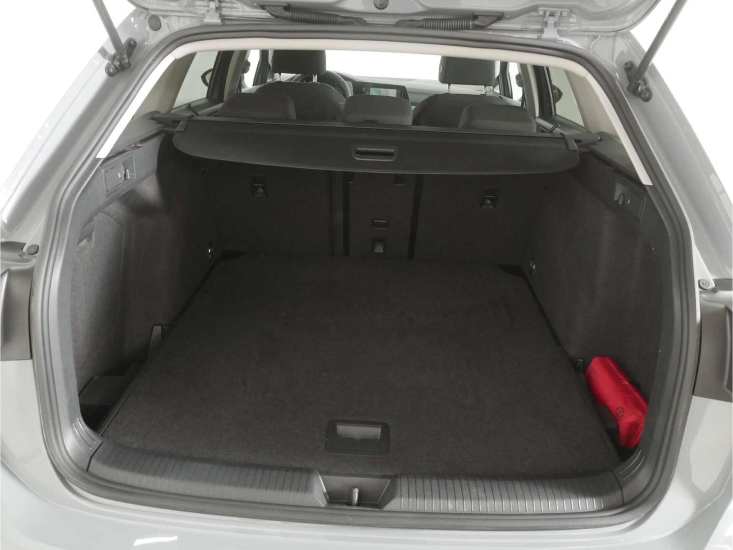 Volkswagen Golf Variant 1.0 TSI Move 6Gg. LED/RFK/DAB/SH, миниатюра 15