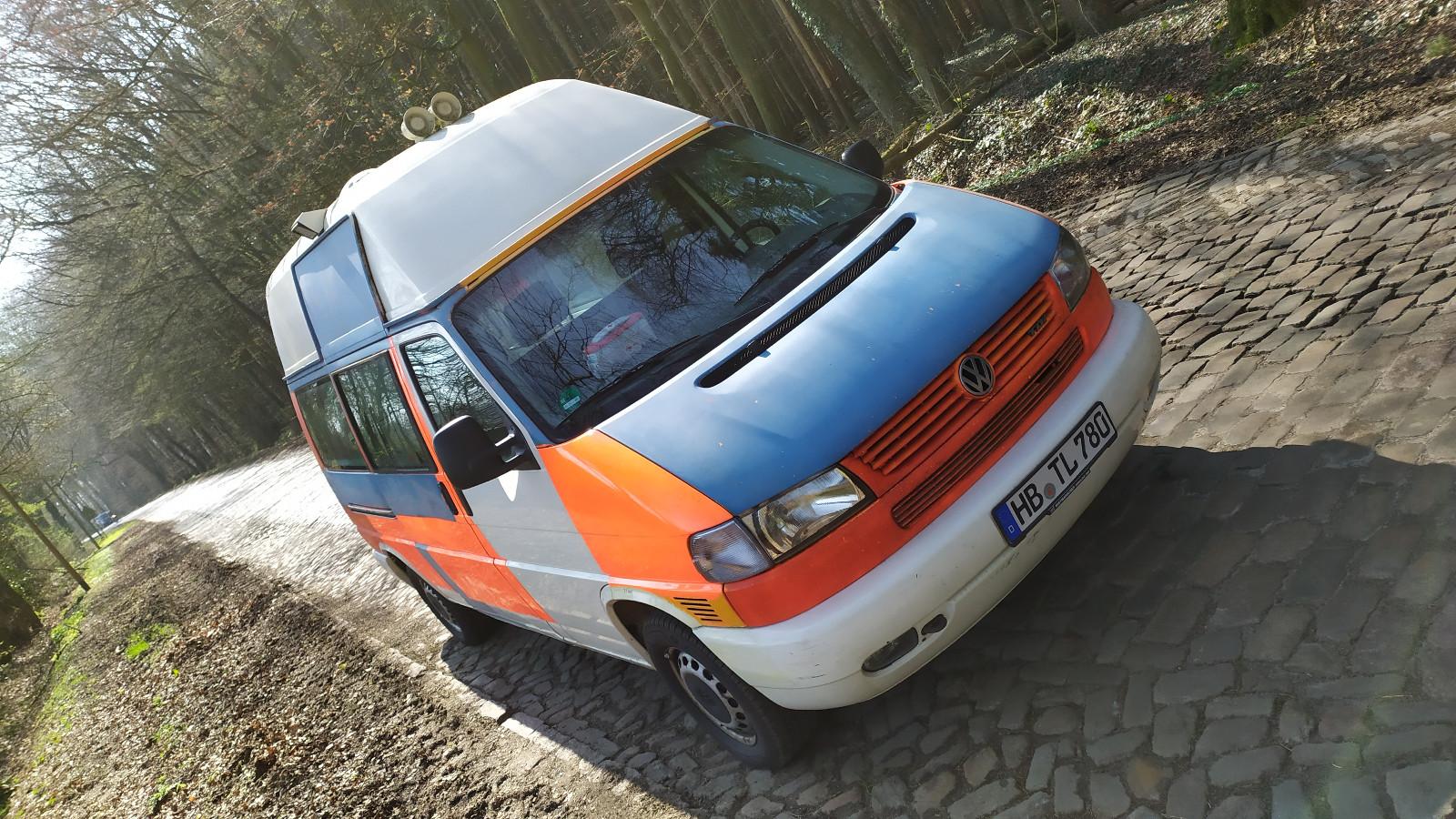 Volkswagen T4 Wohnmobil / Krankenwagen