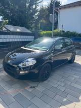 Fiat Punto 1.2 8V MYSTYLE MYSTYLE - Fiat Punto MYSTYLE mit Benzin-Antrieb