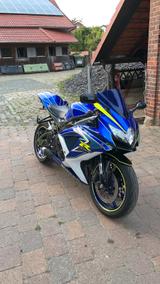 Suzuki GSXR 750   - SUZUKI 750 GSXR
