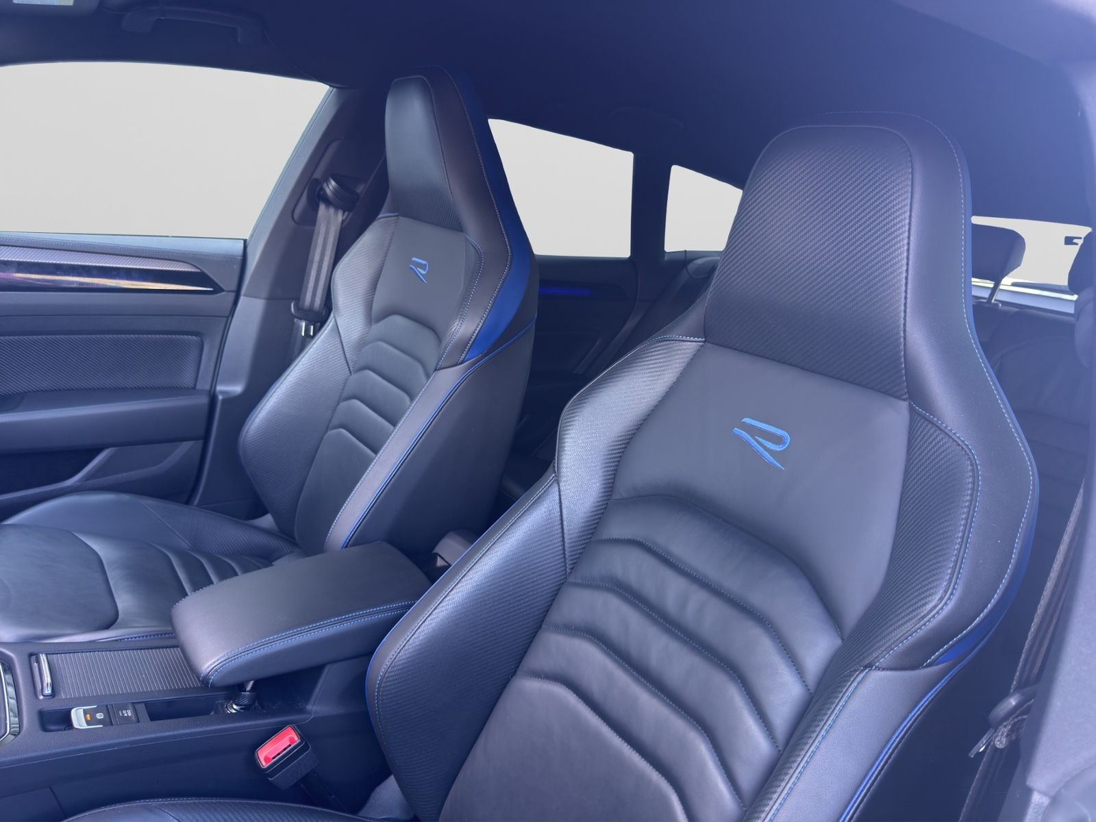 Arteon Shootingbrake R 2.0 TSI DSG *AHK*MARTIX*