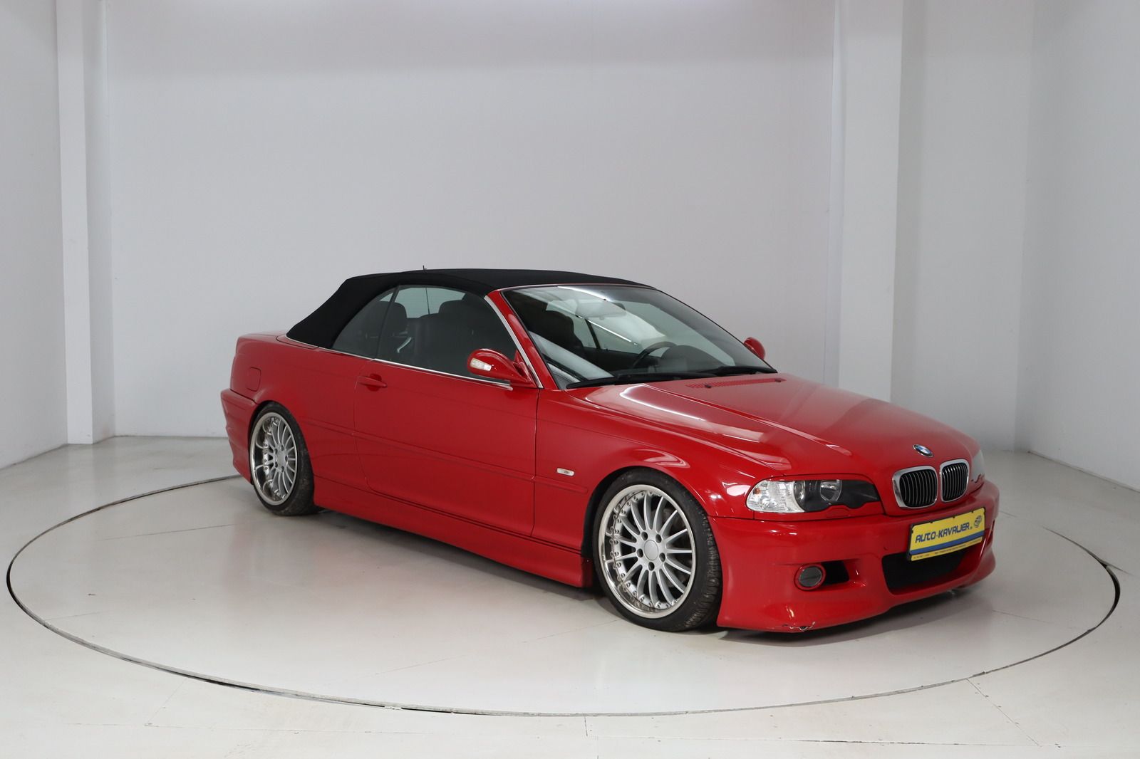 Fahrzeugabbildung BMW 323 Ci Cabrio Sitzhzg. * Leder * Klimaautom.