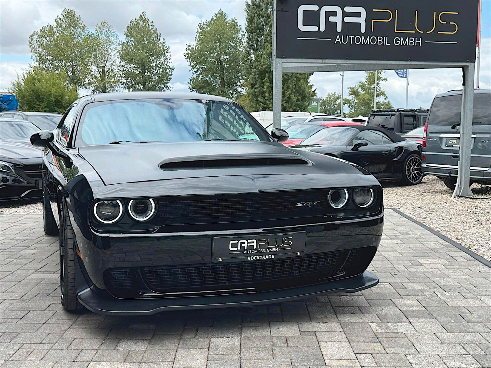 Fahrzeugabbildung Dodge Challenger 6.2 V8 SRT HELLCAT BLACK EDITION H&K