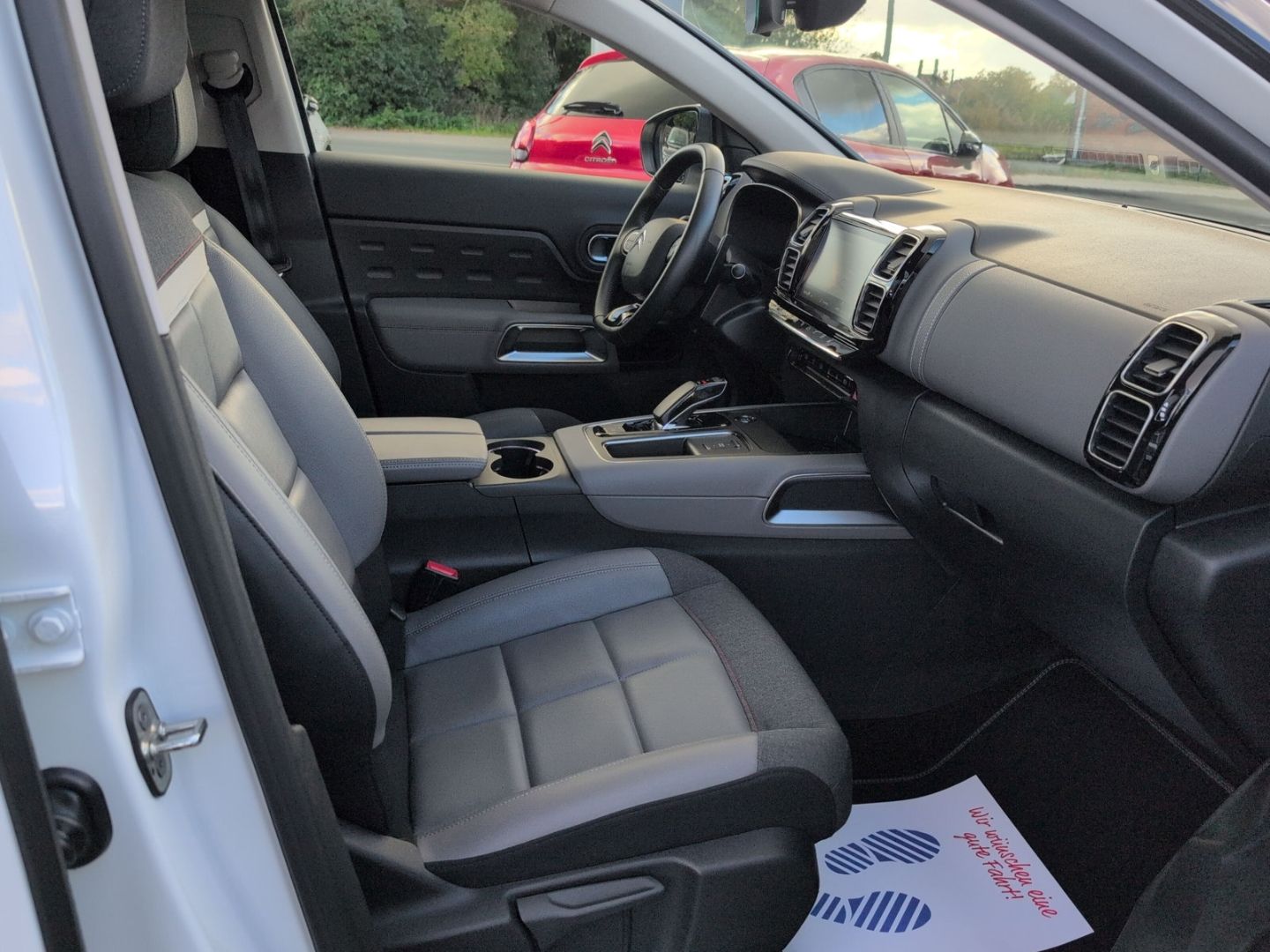 Fahrzeugabbildung Citroën C5 Aircross Plug-In EU6d Hybrid 225 S&S e-EAT8 S