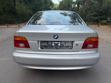 BMW 520 - 8