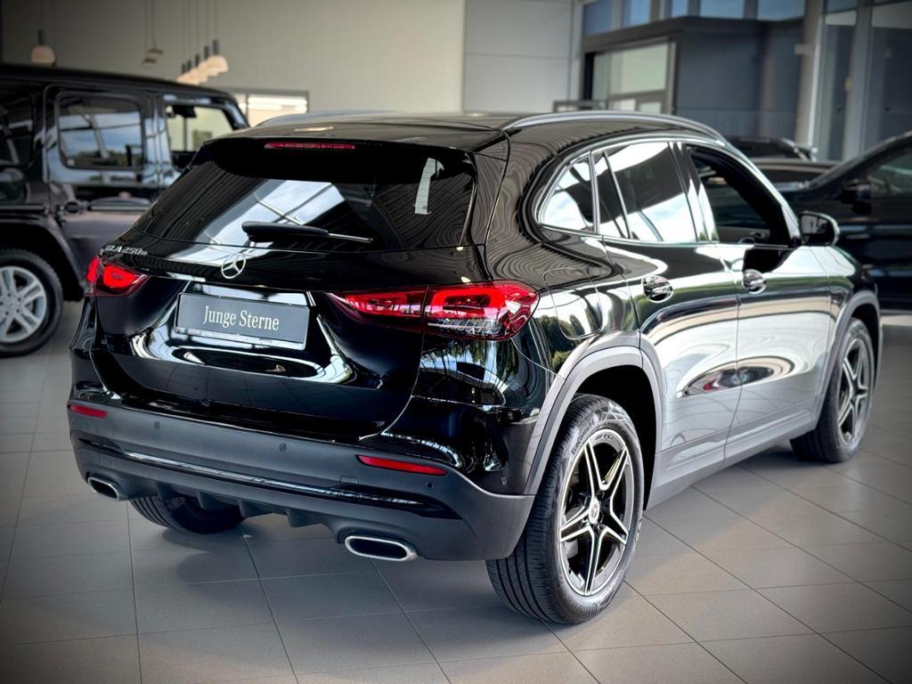 Mercedes-Benz GLA 250