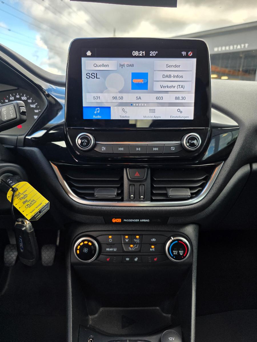 Ford Fiesta Cool & Connect*Winterpaket*Led*Navi*
