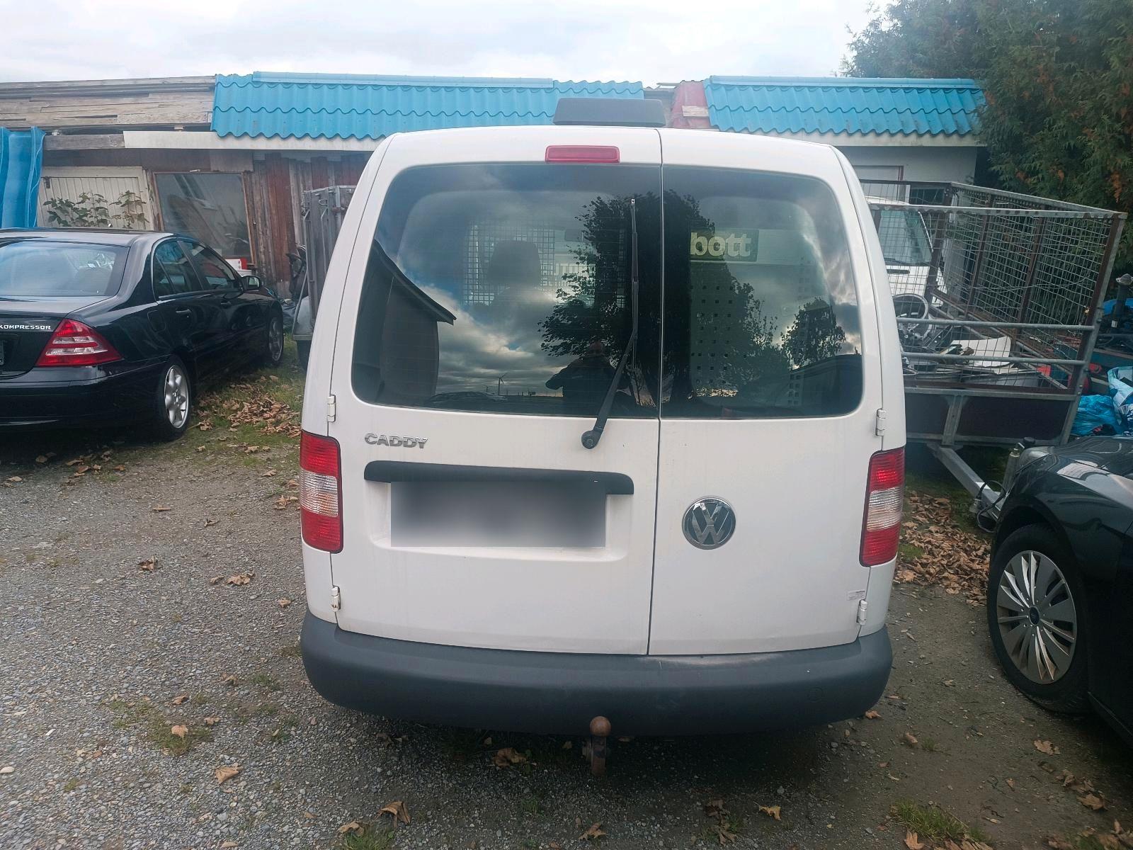 Volkswagen Caddy 2008 — interior