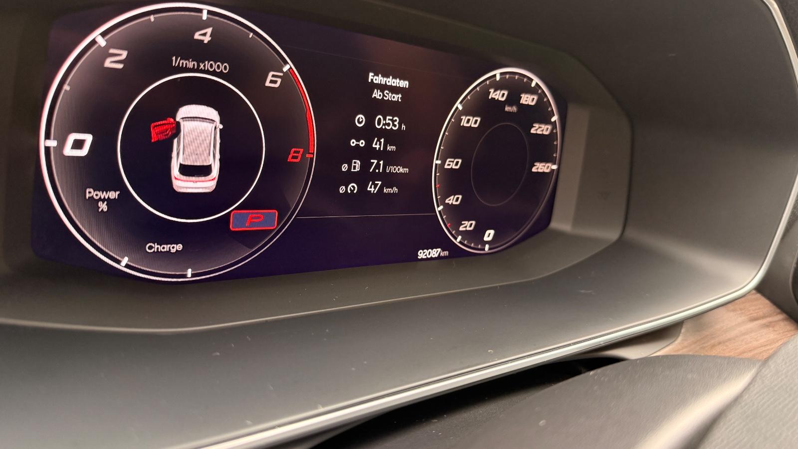 Seat Leon 1.4 e-HYBRID Xcellence DSG Sportstourer...