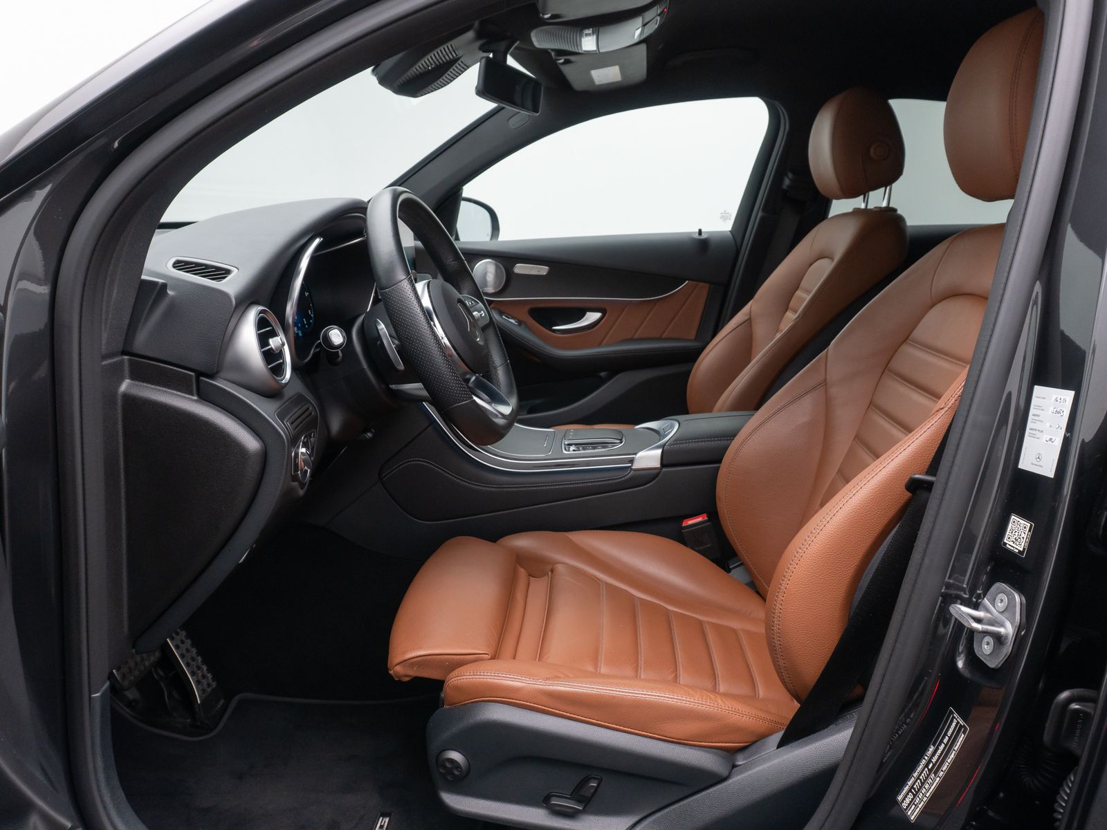 Fahrzeugabbildung Mercedes-Benz GLC 400d Coupe 4Matic AMG Line Kamera AHK Leder