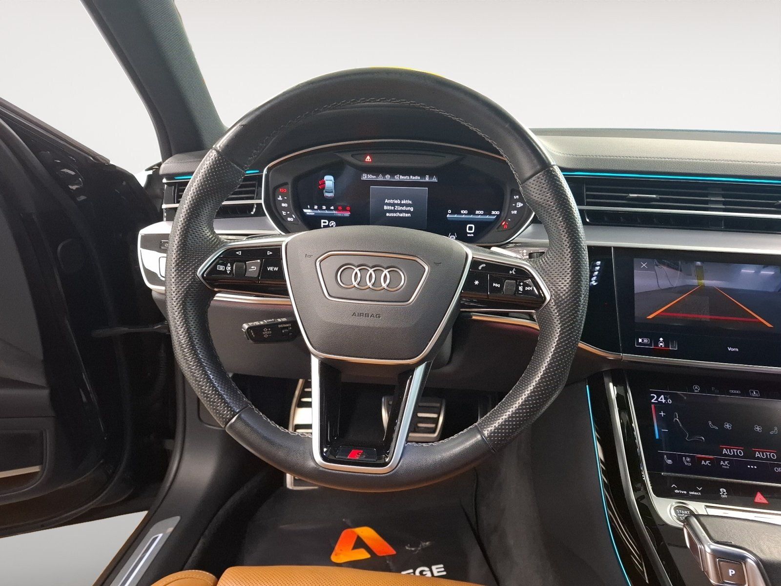 Audi A8 - Bild 11