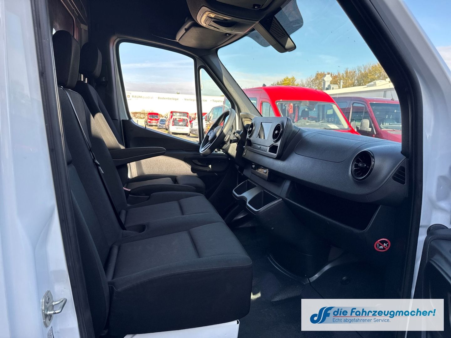 Fahrzeugabbildung Mercedes-Benz Sprinter Kasten 317 CDI L2 Automa. Navi CarPlay