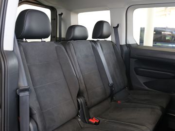 Volkswagen Caddy 2.0TDI DSG STYLE NAV PRO STANDH PANO 7SITZ