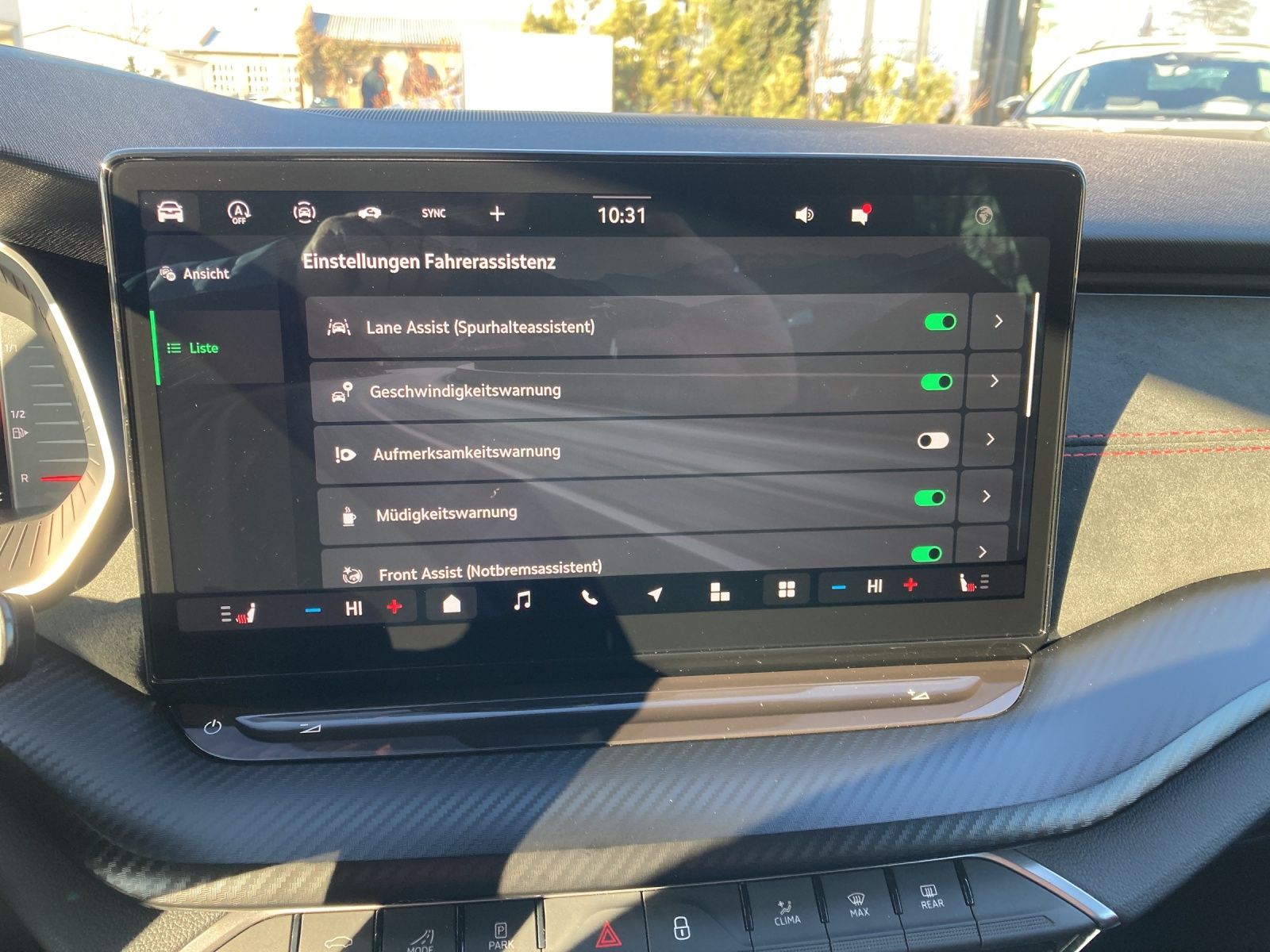 Fahrzeugabbildung SKODA Octavia Combi RS 2.0 TSI DSG Matrix LED, Navi, D