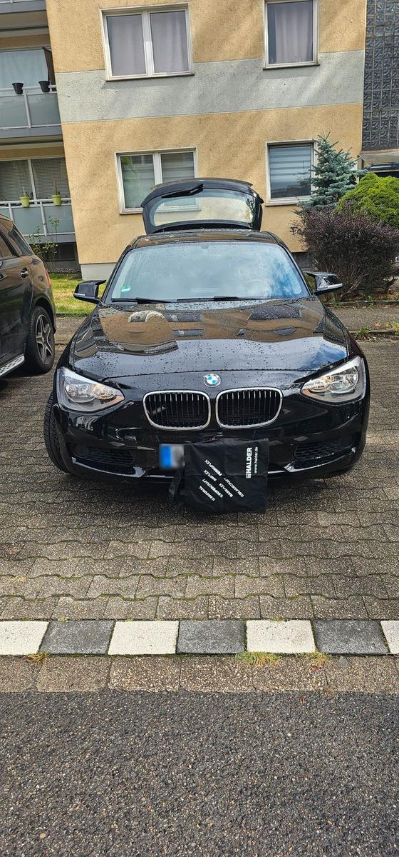 BMW 114
