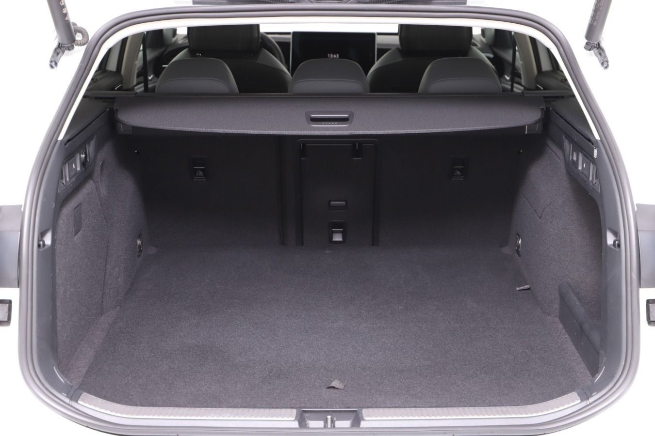 Volkswagen Passat Variant - Bild 15