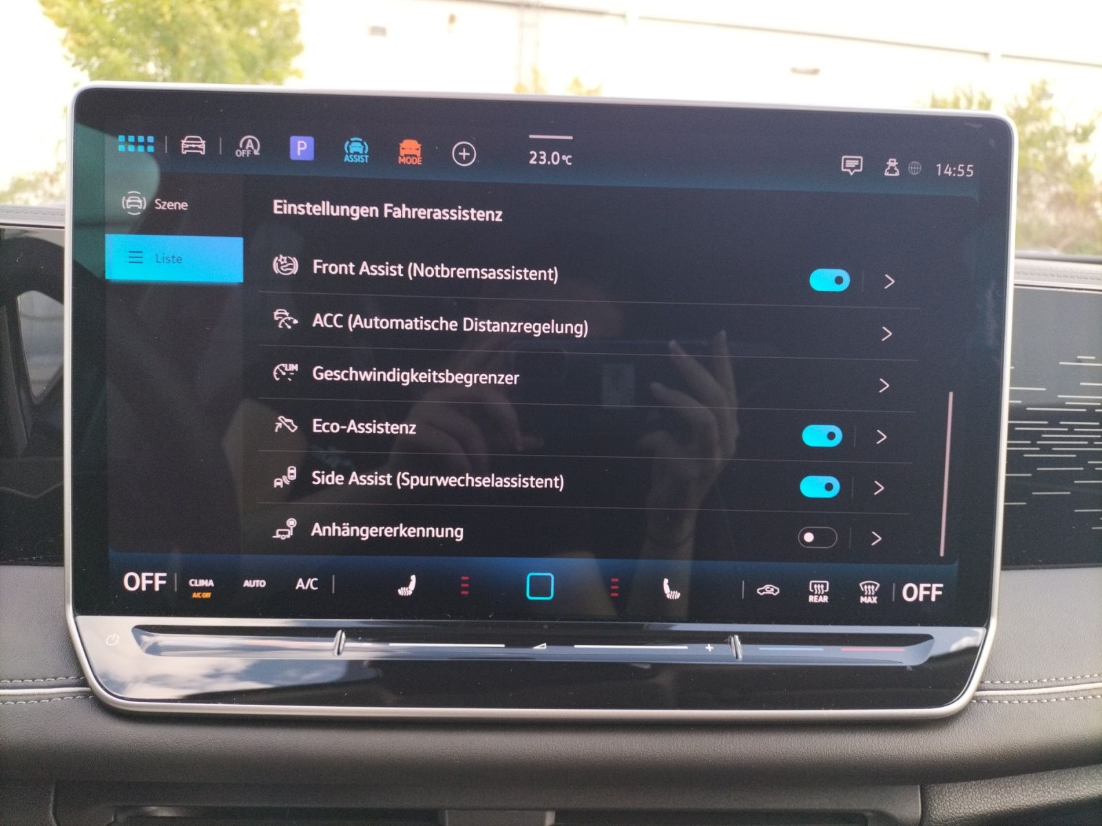 Fahrzeugabbildung Volkswagen Tiguan TDI Elegance DSG 4M LED AHK Navi HUD Pano