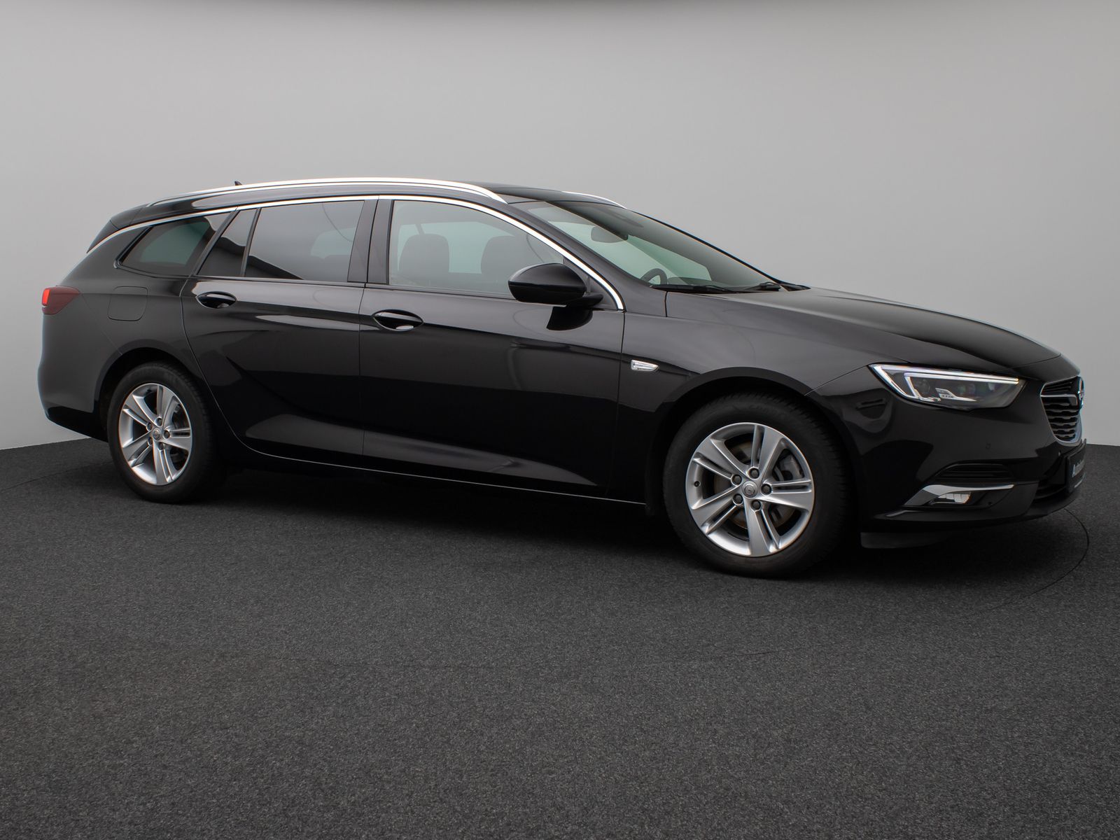 Fahrzeugabbildung Opel Insignia B Sports Tourer Innovation Pano Kamera