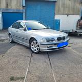 BMW 323i - E46 - BMW 323 aus 2000: 323i