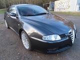 Alfa Romeo GT 2.0 16V JTS Distinctive - Alfa Romeo GT: Jts