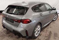 Fahrzeugabbildung BMW 120i M Sport -- Glasdach / AHK / DrivingPlus
