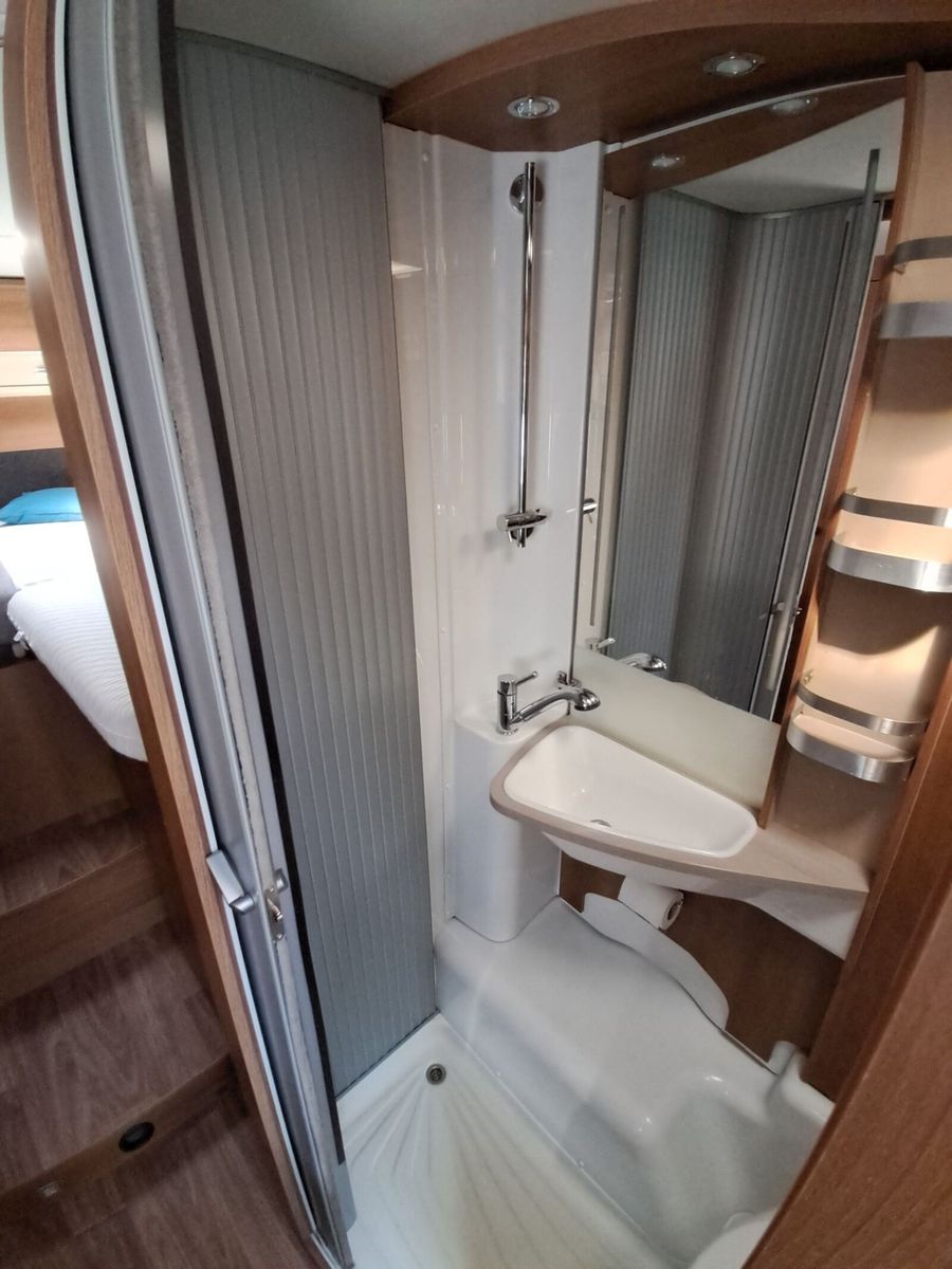 Fahrzeugabbildung Knaus Van i PLATINUM SELECTION 650 MEG SAT+TV,Markise