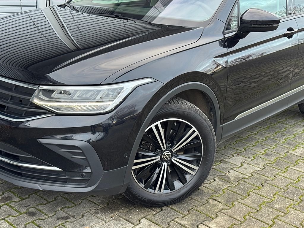 Tiguan 1.5 TSI "ACTIVE" *NAVI*LED*KAMERA*