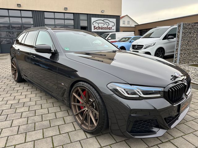 BMW 530dA xDrive * M Sport/AHK/Standheizung/HUD  *