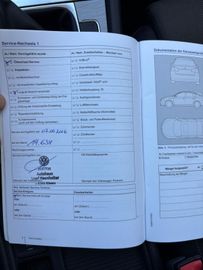 Volkswagen Golf - 11