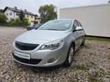 Opel Astra J Lim. 5-trg. Edition - Opel Astra aus 2010 mit Diesel-Antrieb